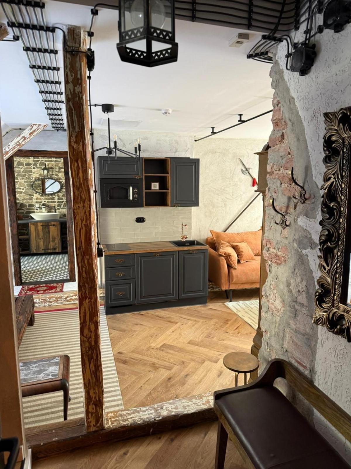 Kavart Apartments Trencin Exterior photo